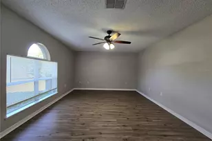 13404 Copper Head Dr, Riverview, FL 33569 - Photo 9