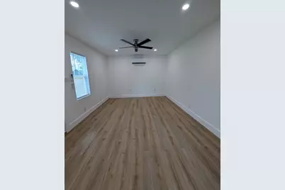 1834 28th Avenue N, Saint Petersburg, FL 33713 - Photo 5