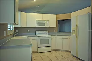 14499 Tamarind Loop, Spring Hill, FL 34609 - Photo 7