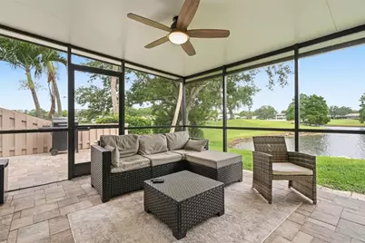 13988 Lake Point Drive, Clearwater, FL 33762 - Photo 11