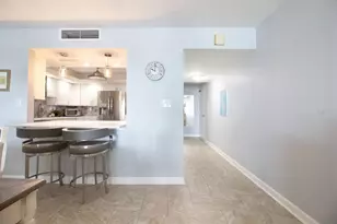 17920 Gulf Blvd, Redington Shores, FL 33708 - Photo 7