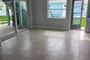145 131st Ave E, Saint Petersburg, FL 33708 - Photo 5