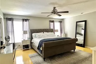 8848 Cameron Crest Dr, Tampa, FL 33626 - Photo 13