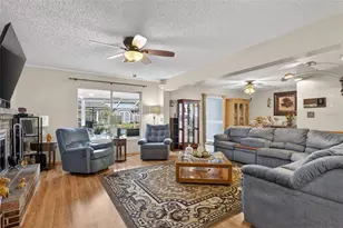 3312 N Lake Dr, Plant City, FL 33563 - Photo 7