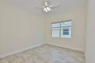 2229 S Pebble Beach Blvd, Sun City Center, FL 33573 - Photo 23