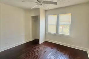 1900 19th St S, Saint Petersburg, FL 33712 - Photo 5