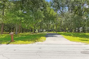 6010 Frontier Dr, Zephyrhills, FL 33540 - Photo 57