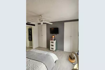 9101 W Hillsborough Avenue #I209, Tampa, FL 33615 - Photo 25