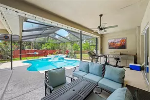 2801 Timbre Shoals Pl, Brandon, FL 33511 - Photo 9