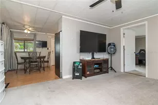 39219 Ola Ave, Zephyrhills, FL 33542 - Photo 13