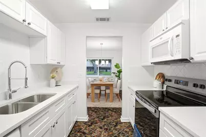 1208 14th Circle SE, Largo, FL 33771 - Photo 21