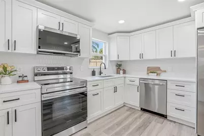 1004 Idlebriar Way, Tarpon Springs, FL 34689 - Photo 11