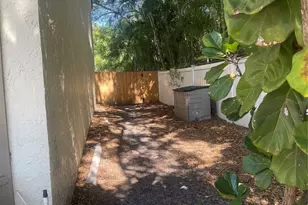 4809 S Mound Ave, Tampa, FL 33611 - Photo 7