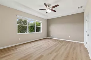 17566 Buckingham Garden Dr, Lithia, FL 33547 - Photo 19