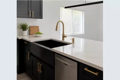 3010 6th Avenue S, Saint Petersburg, FL 33712 - Photo 5