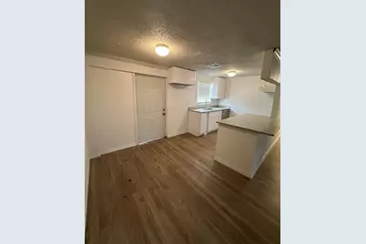 2620 E 33rd Avenue, Tampa, FL 33610 - Photo 5