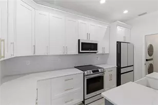 3944 Watson Dr, New Port Richey, FL 34655 - Photo 9