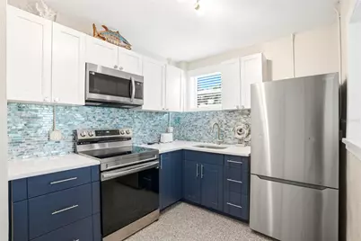 14135 Palm Street, Madeira Beach, FL 33708 - Photo 21