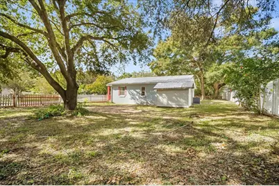 15229 Myrtle Street, Dade City, FL 33523 - Photo 19