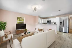 15229 Myrtle St, Dade City, FL 33523 - Photo 5
