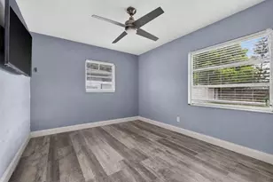 3164 52nd Way N, Saint Petersburg, FL 33710 - Photo 13