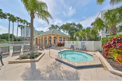 3205 Bay Club Circle #3205, Tampa, FL 33607 - Photo 5