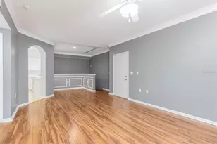3205 Bay Club Cir, Tampa, FL 33607 - Photo 9