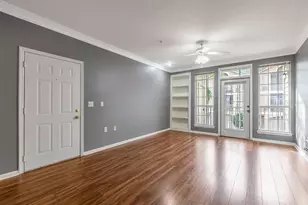 3205 Bay Club Cir, Tampa, FL 33607 - Photo 11