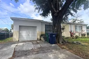 2217 Mallory Ave, Tampa, FL 33605 - Photo 3