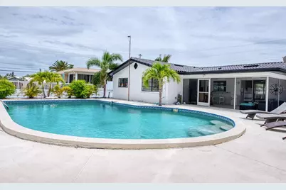 12125 6th Street E, Treasure Island, FL 33706 - Photo 39