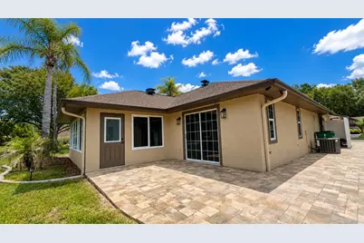 6441 Silver Oaks Drive, Zephyrhills, FL 33542 - Photo 31