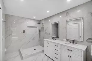 12783 Linden Dr, Spring Hill, FL 34609 - Photo 31