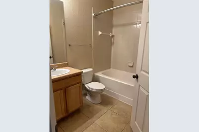 10019 Courtney Palms Boulevard #201, Tampa, FL 33619 - Photo 15