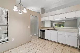 11318 Blackbark Dr, Riverview, FL 33579 - Photo 9