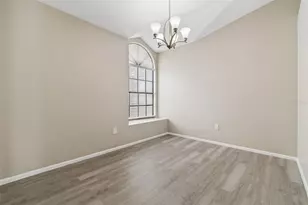 11318 Blackbark Dr, Riverview, FL 33579 - Photo 5