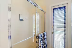 19101 Golden Cacoon Pl, Lutz, FL 33558 - Photo 35