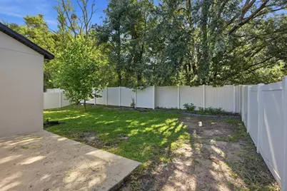 11996 Hilltop Farms Drive, Dade City, FL 33525 - Photo 9