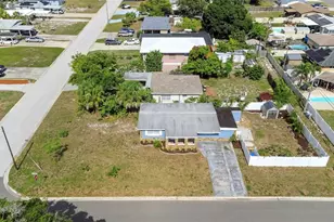 3600 72nd St N, Saint Petersburg, FL 33710 - Photo 25