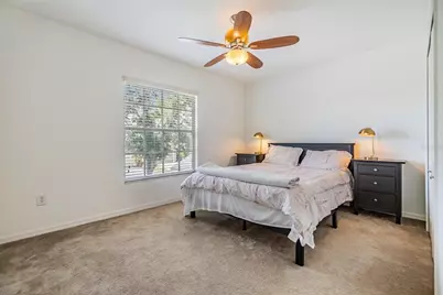 8219 Canterbury Lake Boulevard, Tampa, FL 33619 - Photo 17