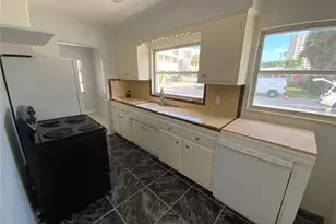 1404 Corey Way S, South Pasadena, FL 33707 - Photo 7