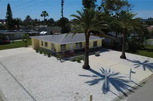 1404 Corey Way S, South Pasadena, FL 33707 - Photo 3