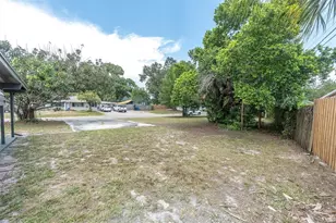 450 Davison Ave NE, Saint Petersburg, FL 33703 - Photo 5