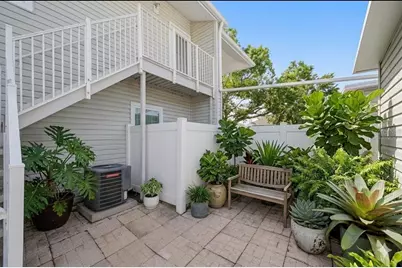 8350 Savannah Trace Circle #106, Tampa, FL 33615 - Photo 13