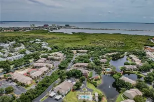 8350 Savannah Trace Cir, Tampa, FL 33615 - Photo 19