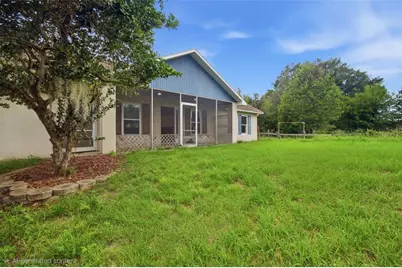 7309 Quail Meadow Road, Plant City, FL 33565 - Photo 9
