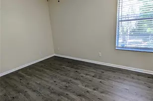 3205 Deer Ct, Brandon, FL 33511 - Photo 7