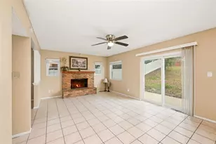 7215 Harbor Heights Cir, Orlando, FL 32835 - Photo 9