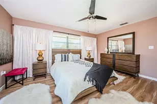 2112 Hammock Pine Blvd, Clearwater, FL 33761 - Photo 17