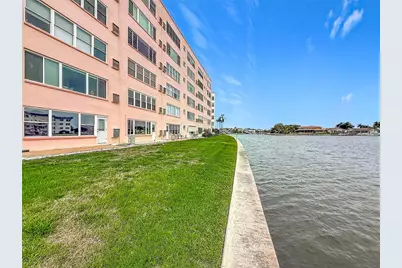 6025 Shore Boulevard S #106, Gulfport, FL 33707 - Photo 45