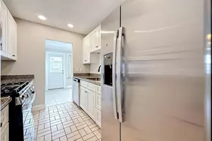 6025 Shore Blvd S, Gulfport, FL 33707 - Photo 13